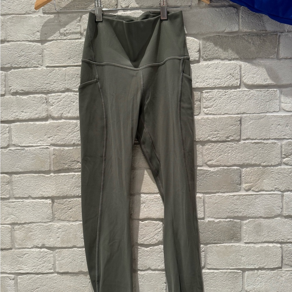 Lululemon Align w/pockets 25”
